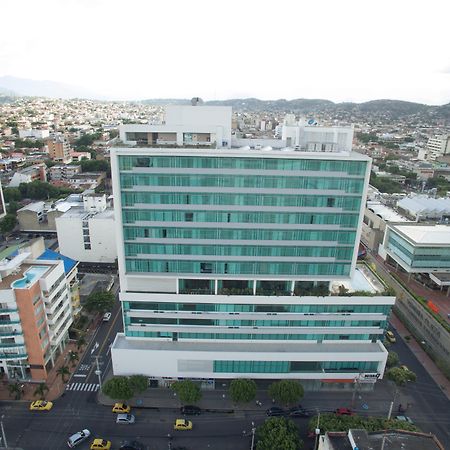 Holiday Inn Cucuta By Ihg Eksteriør billede The building of the university's main library