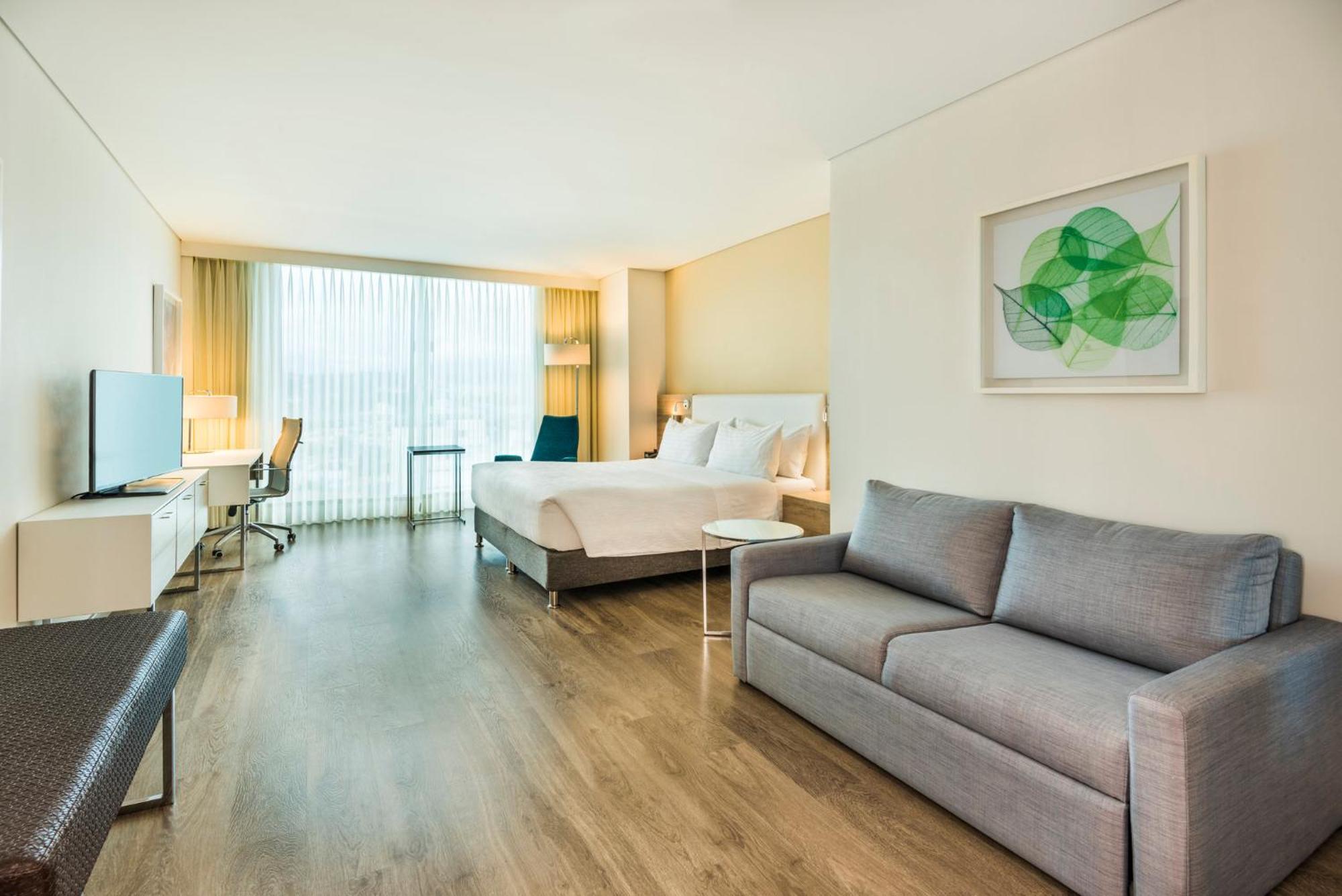 Holiday Inn Cucuta By Ihg Eksteriør billede A room at the hotel